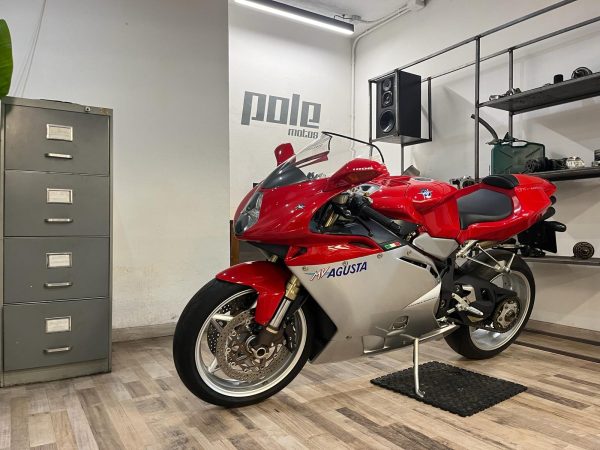 MV Agusta F4 1000 - Imagen 3