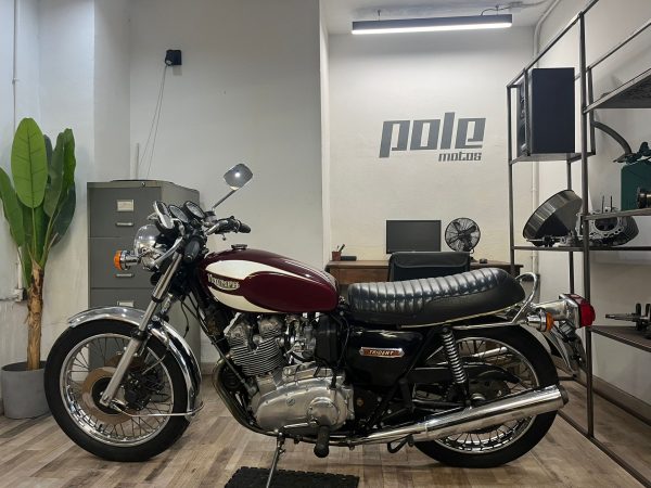 Triumph Trident T160