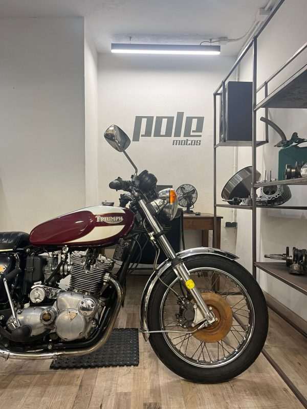 Triumph Trident T160 - Imagen 3