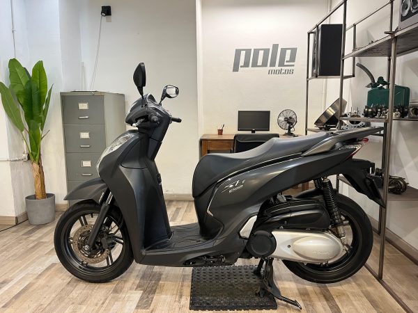 Honda SH 300I - Imagen 2