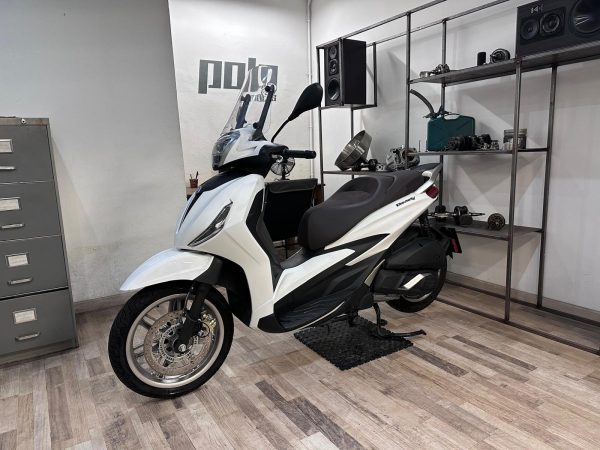 Piaggio Beverly 300 HPE - Imagen 2