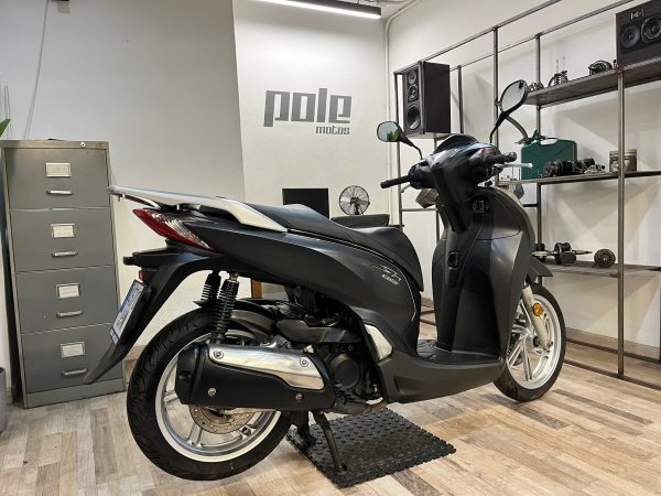 Honda SH 300I - Imagen 5