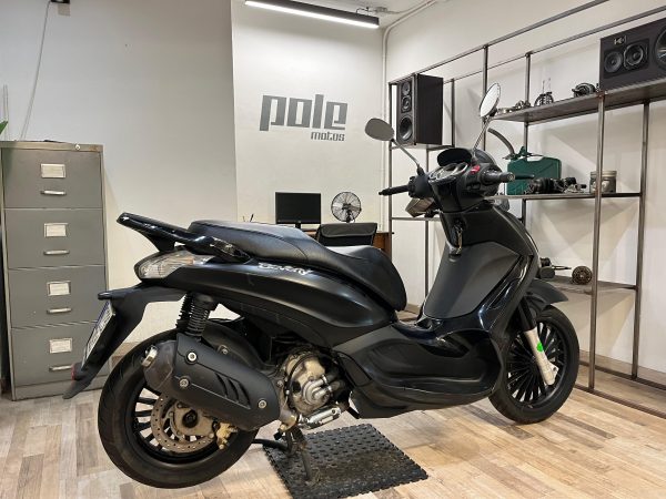Piaggio Beverly 125cc - Imagen 5