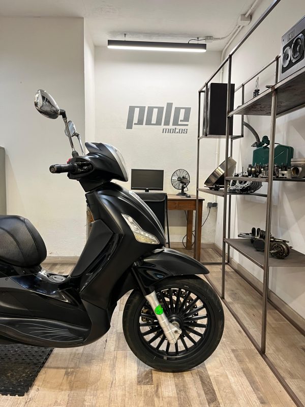 Piaggio Beverly 125cc - Imagen 4