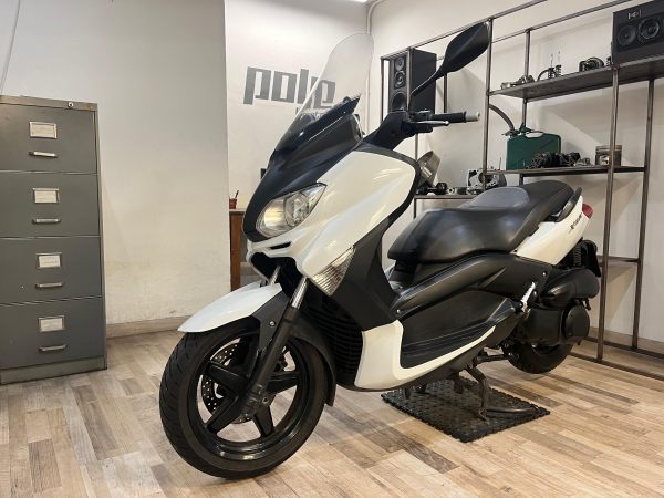 Yamaha XMax 250cc