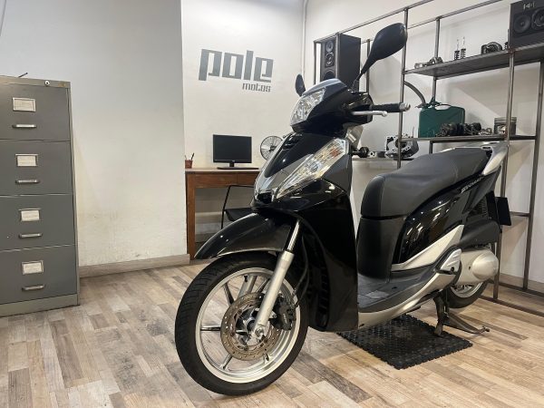 Honda Sh 300I - Imagen 2
