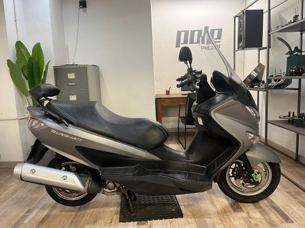 Suzuki Burgman 200 - Imagen 5