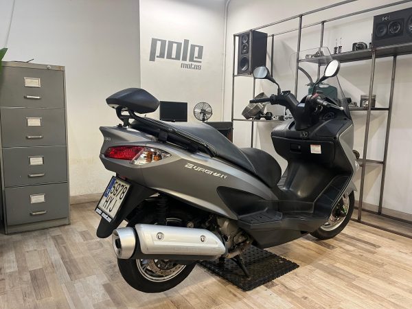 Suzuki Burgman 200 - Imagen 3