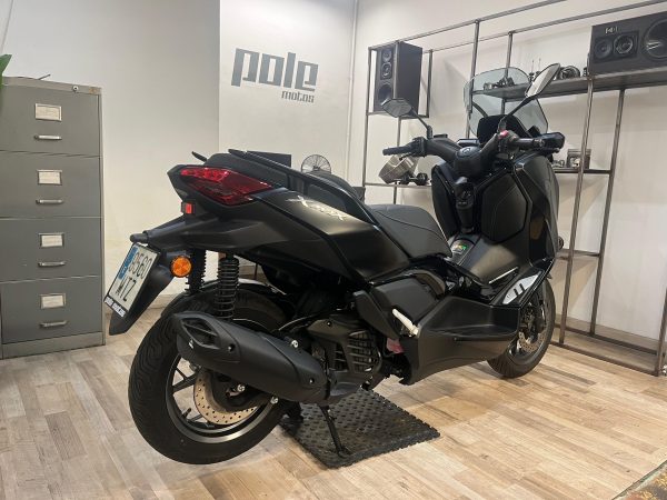 Yamaha Xmax Tech 125 - Imagen 4