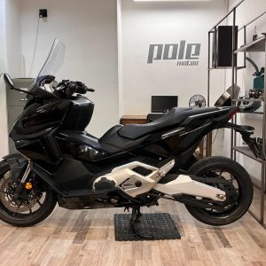 Honda Forza 750