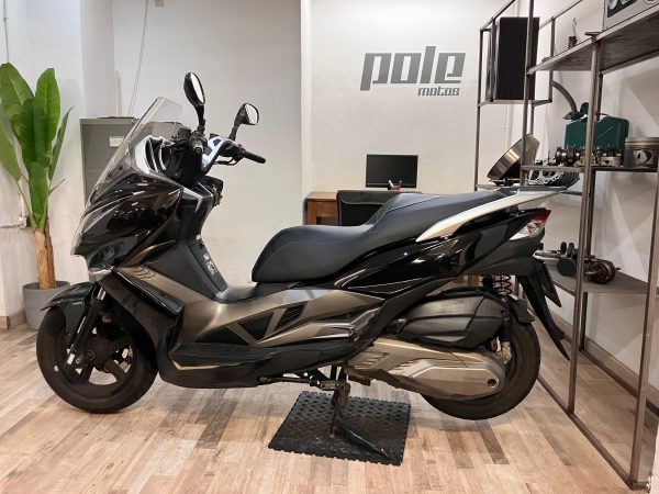 Kawasaki J300