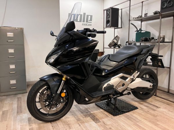 Honda Forza 750 - Imagen 2