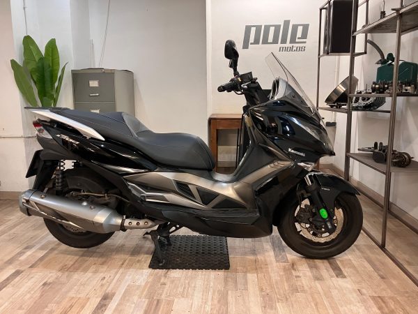 Kawasaki J300 - Imagen 5