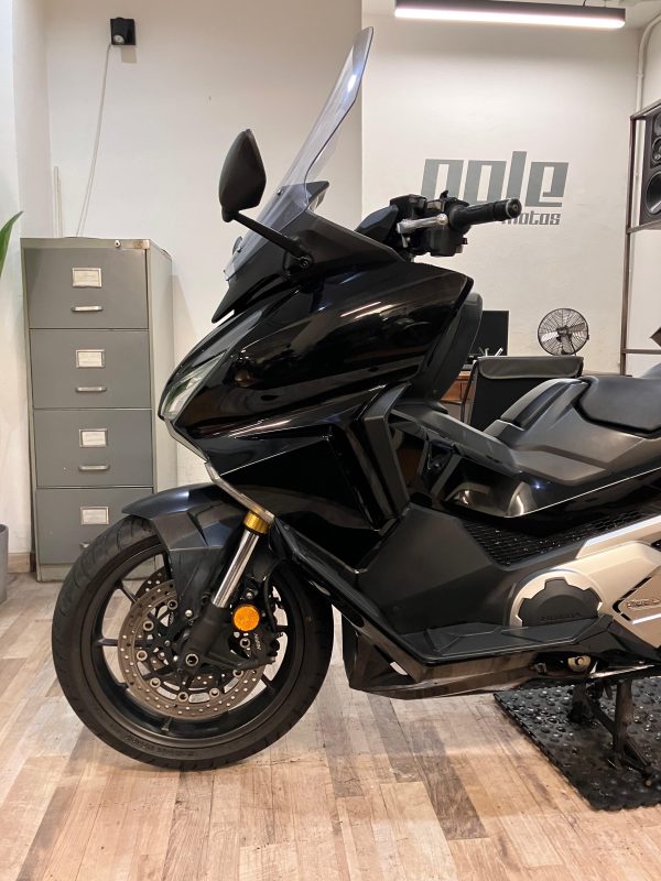 Honda Forza 750 - Imagen 3