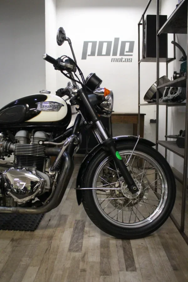 Triumph Bonneville - Imagen 4