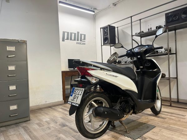 Honda Vision 110 - Imagen 4