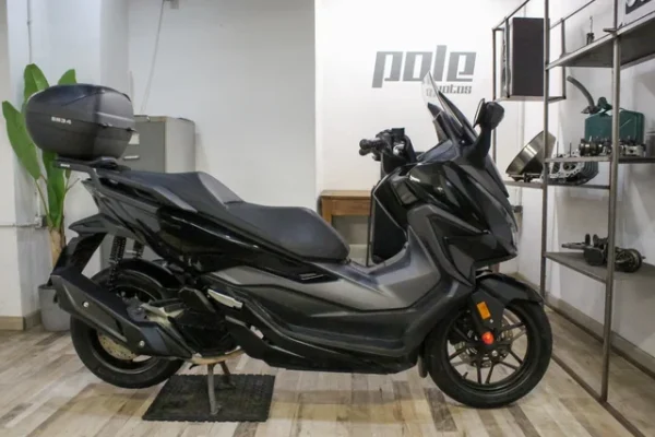 Honda Forza 125 - Imagen 6