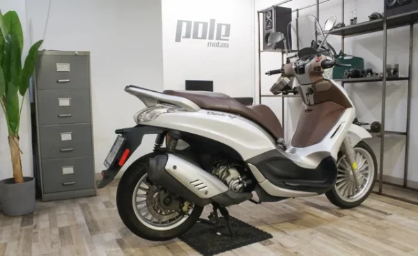 Piaggio Beverly 300 IE - Imagen 5