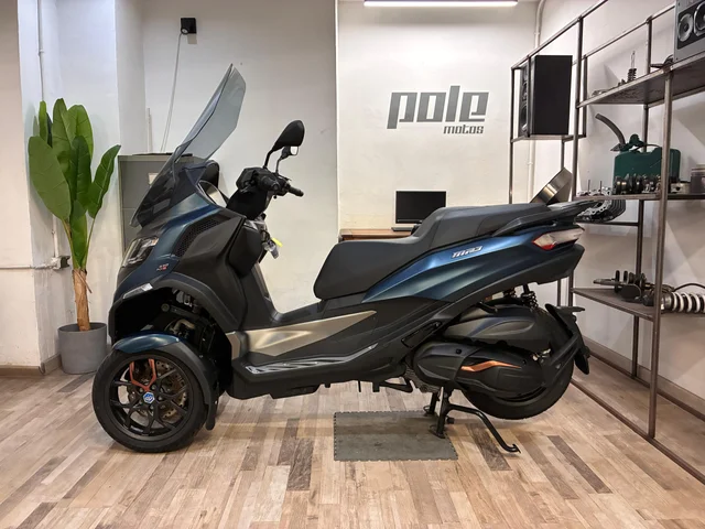 Piaggio MP3 530