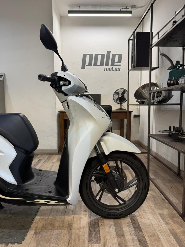Honda Sh 125cc Sport - Imagen 6