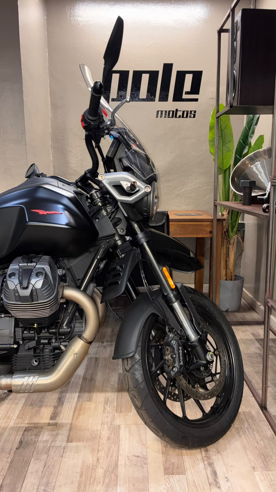 Moto Guzzi V85 Strada - Imagen 5