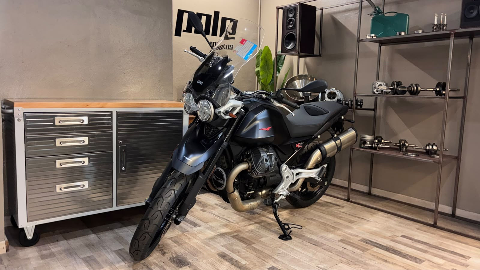 Moto Guzzi V85 Strada - Imagen 2