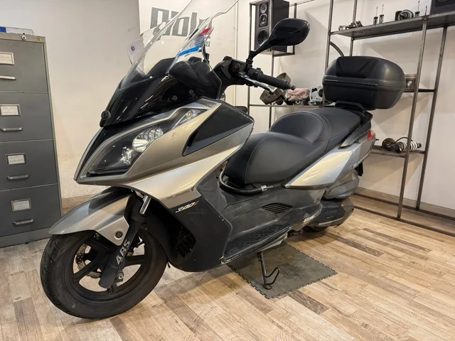 Kymco Super Dink 300i - Imagen 2