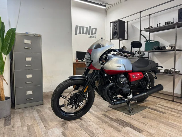 Moto Guzzi V7 Corsa - Imagen 2