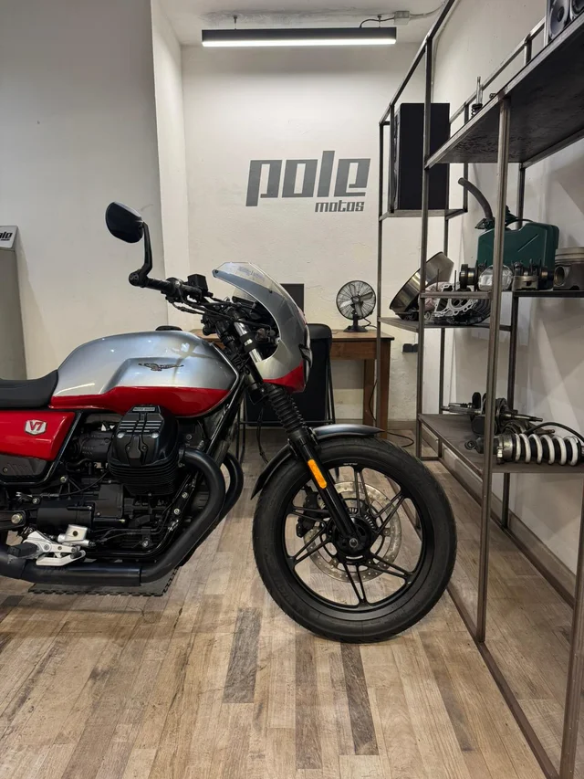 Moto Guzzi V7 Corsa - Imagen 4