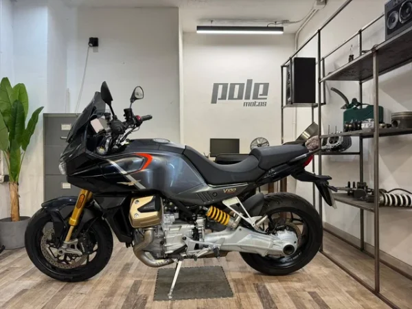 Moto Guzzi V100 Mandello S