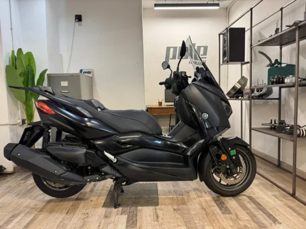 Yamaha X Max 400 - Imagen 6