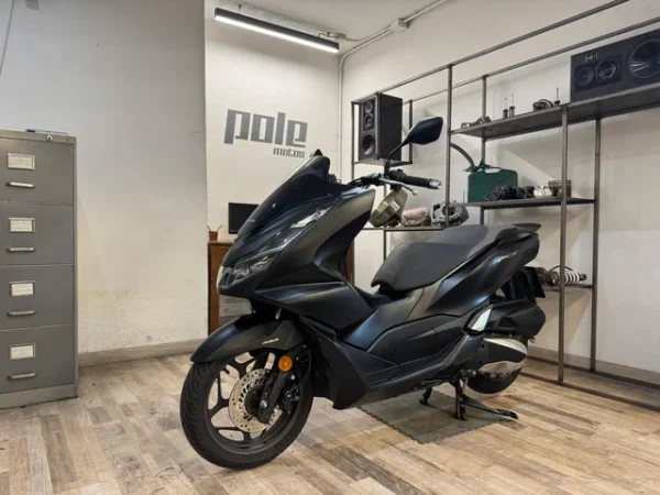 Honda PCX 125 - Imagen 2