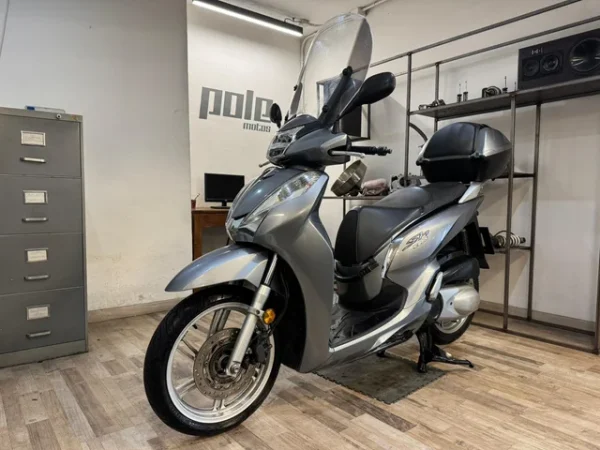 Honda SH 300i - Imagen 2