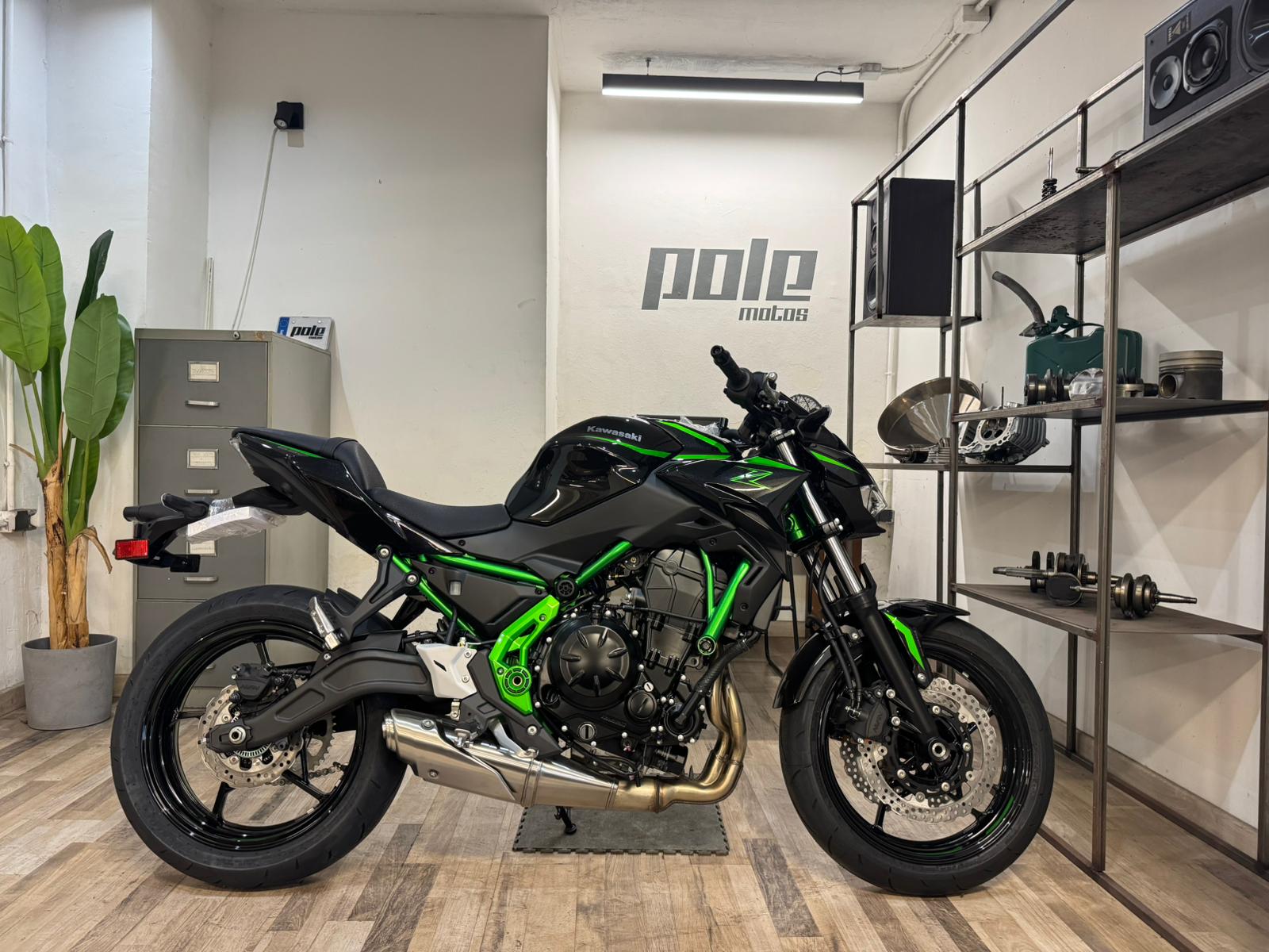 kawasaki Z650 - Imagen 7