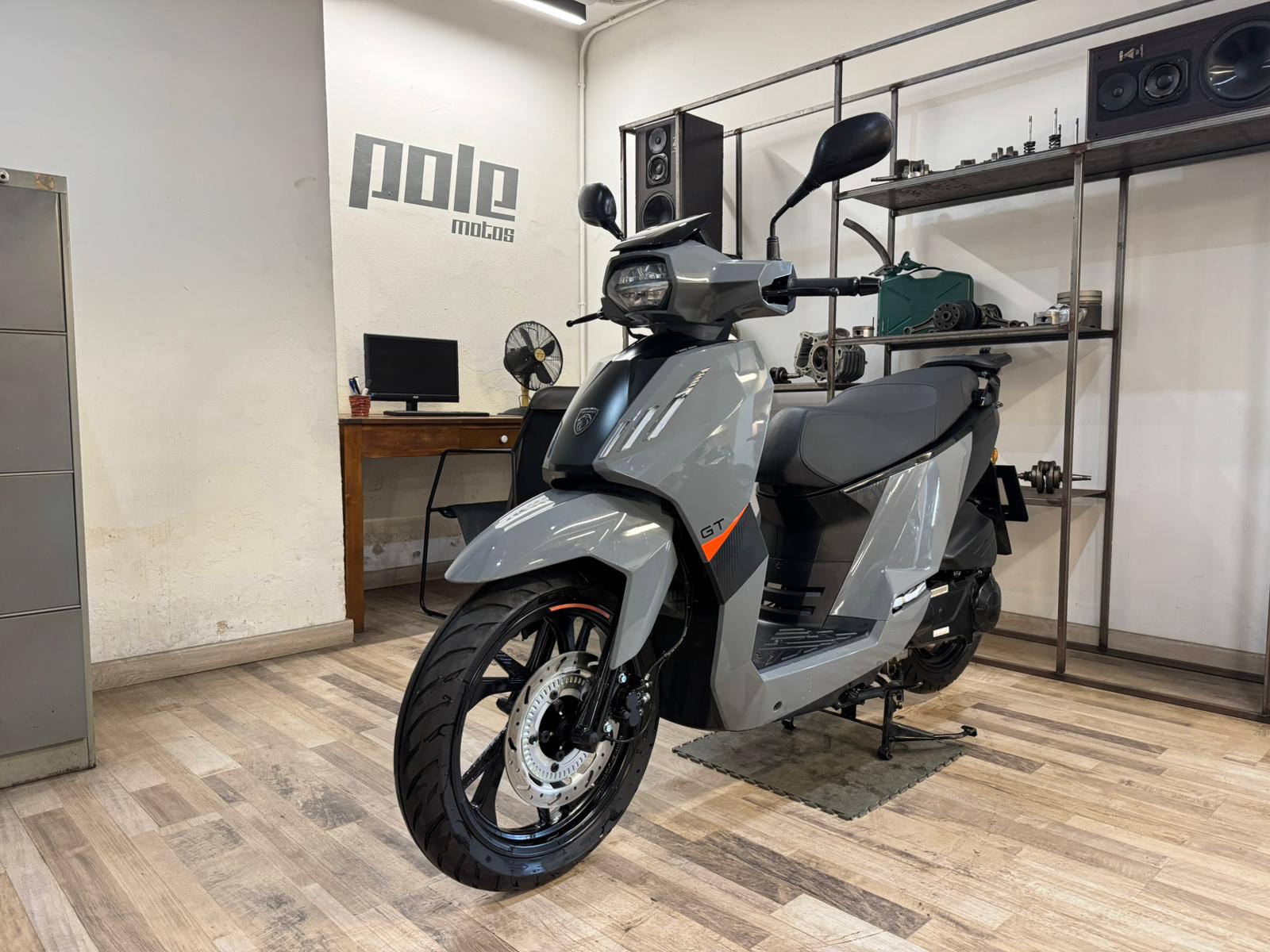 Peugeot Tweet 125cc - Imagen 3