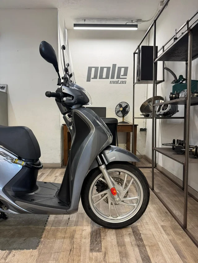 Honda SH 125 - Imagen 4