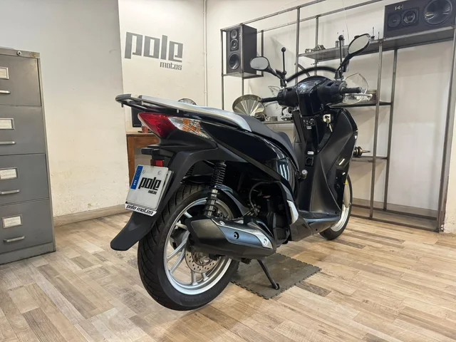 Honda Sh 125 cc - Imagen 5
