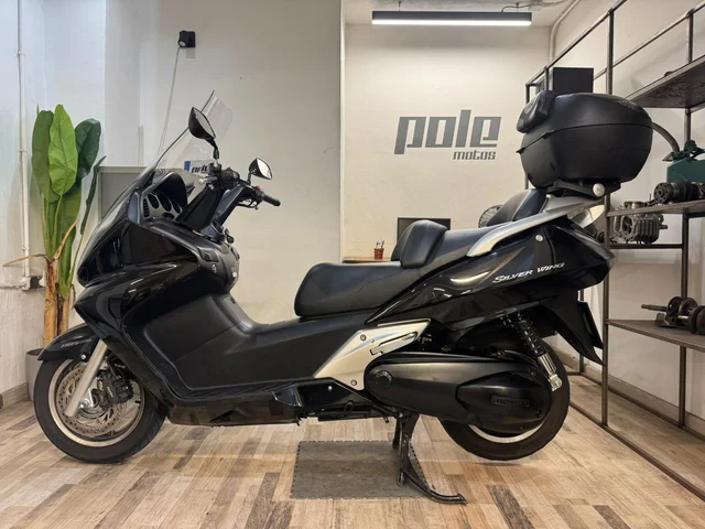 Honda Silver Wing 650