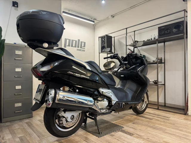 Honda Silver Wing 650 - Imagen 6