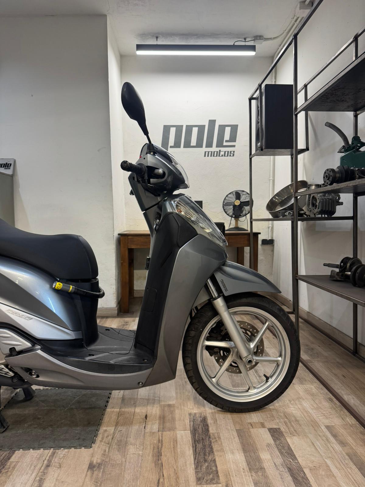 Honda Sh 300 - Imagen 4