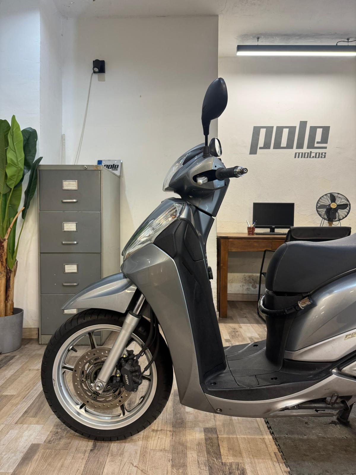 Honda Sh 300 - Imagen 3