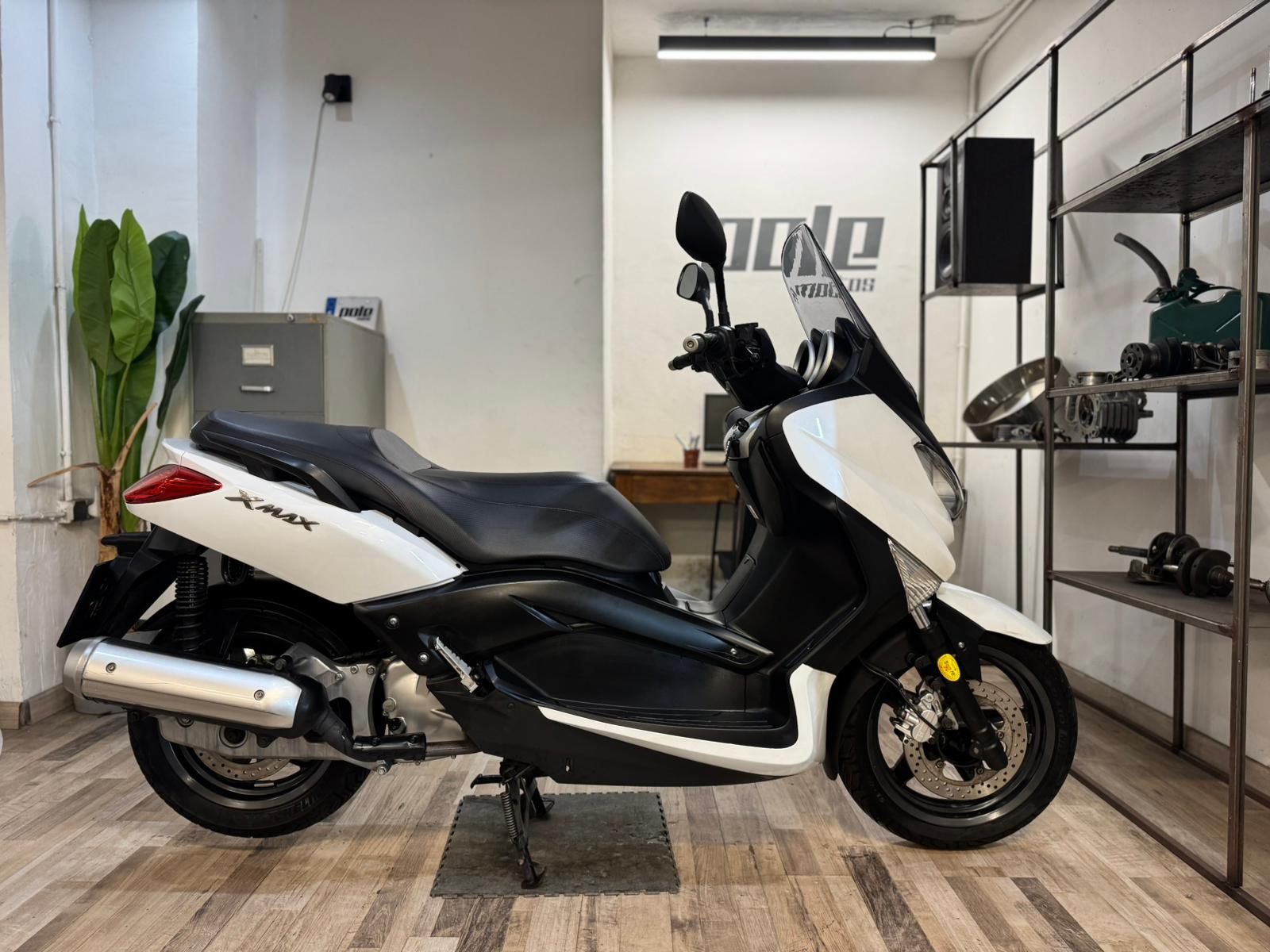 Yamaha X Max 125 - Imagen 6