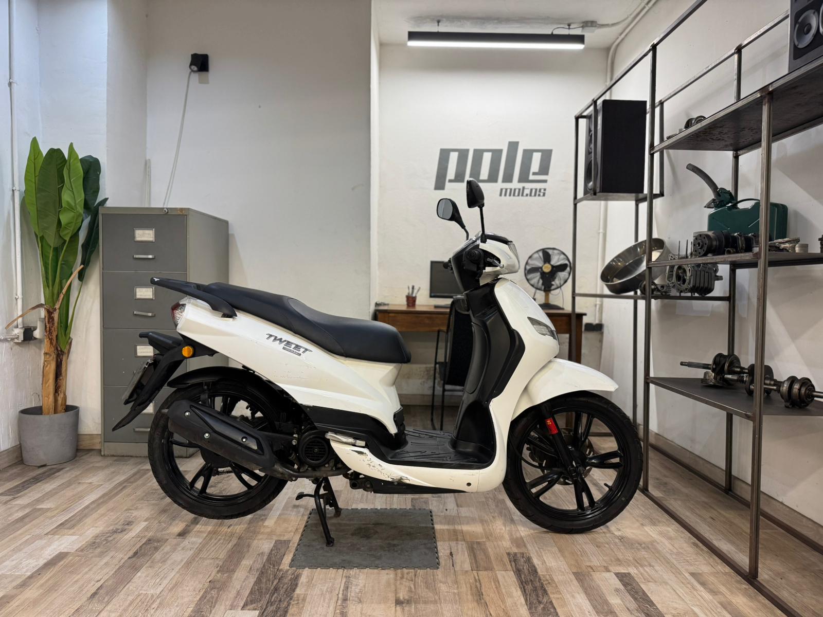 Peugeot Tweet 50cc - Imagen 6
