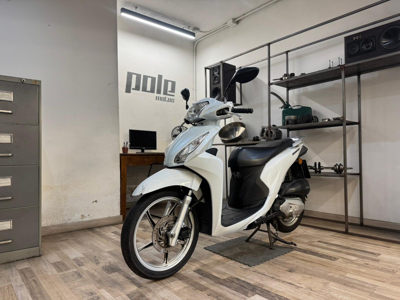 Honda Vision 110 - Imagen 3