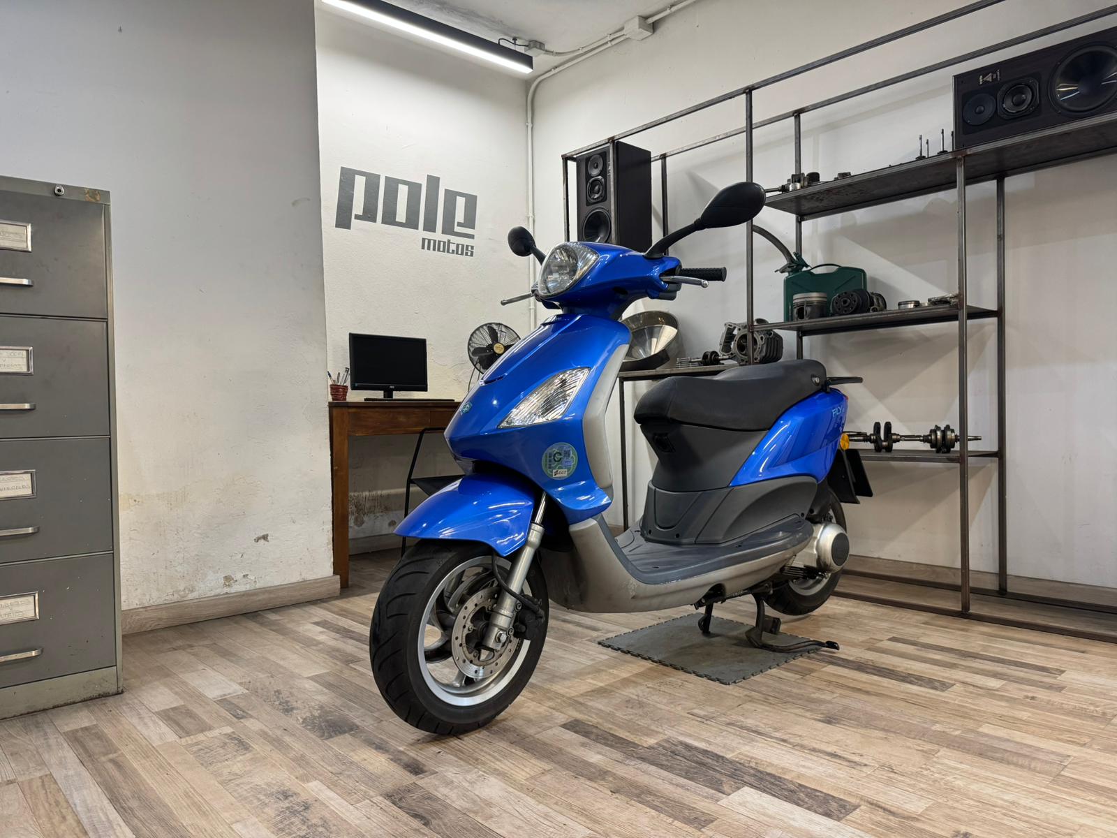 Piaggio Fly 125 - Imagen 2