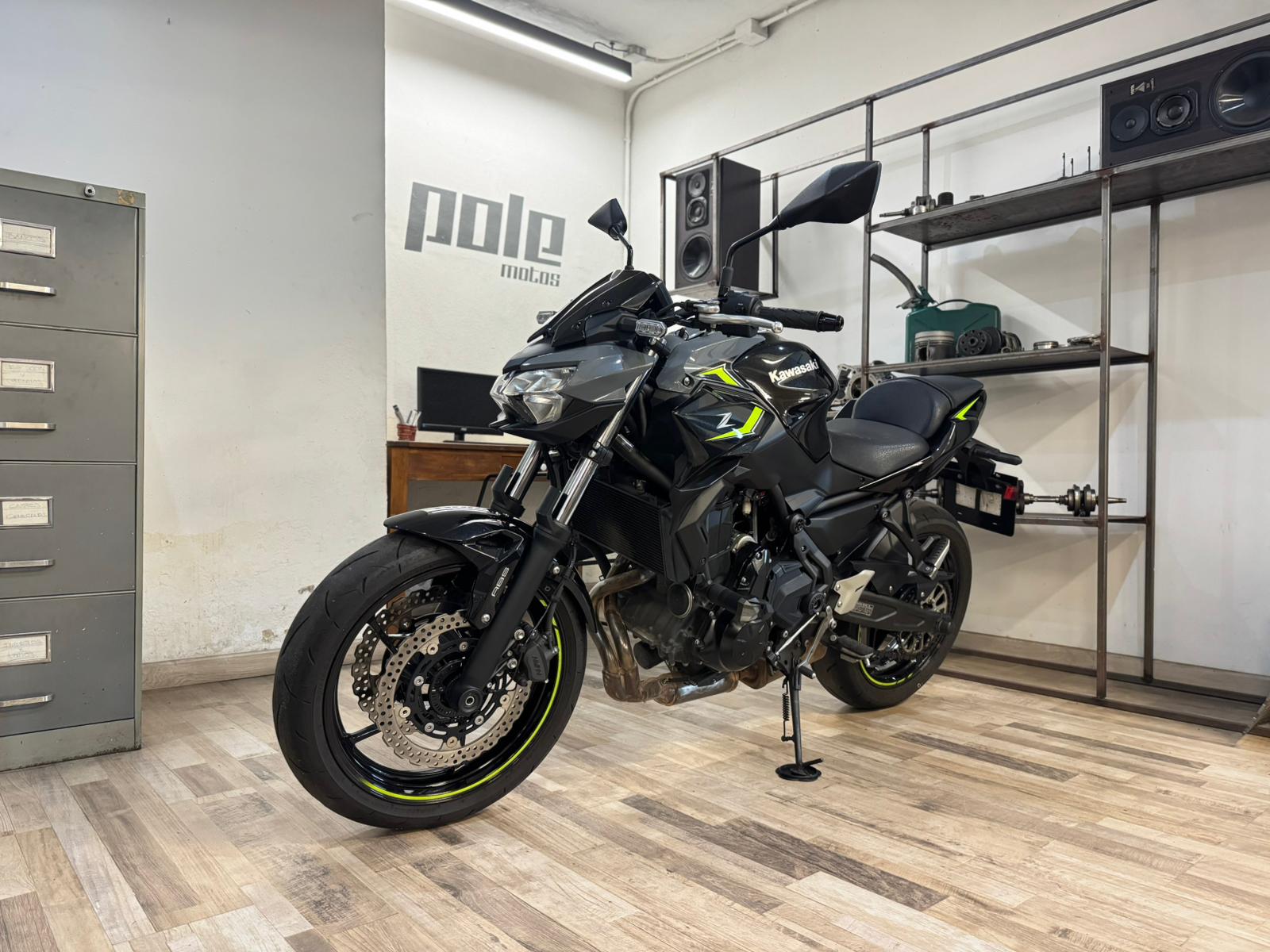 Kawasaki Z650 - Imagen 2