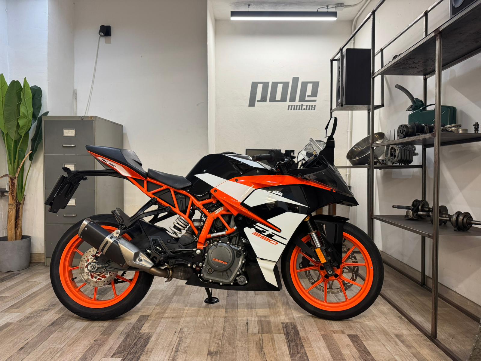 KTM RC 390 - Imagen 6