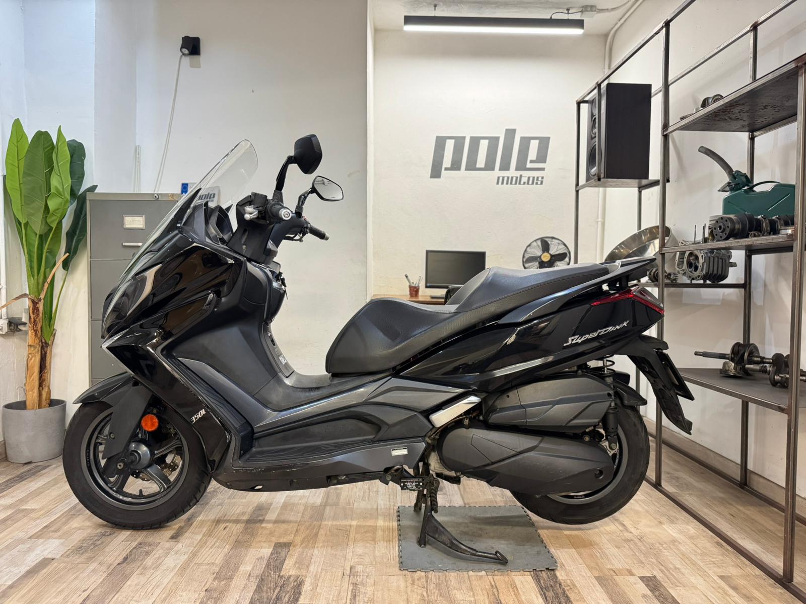 Kymco Super Dink 350