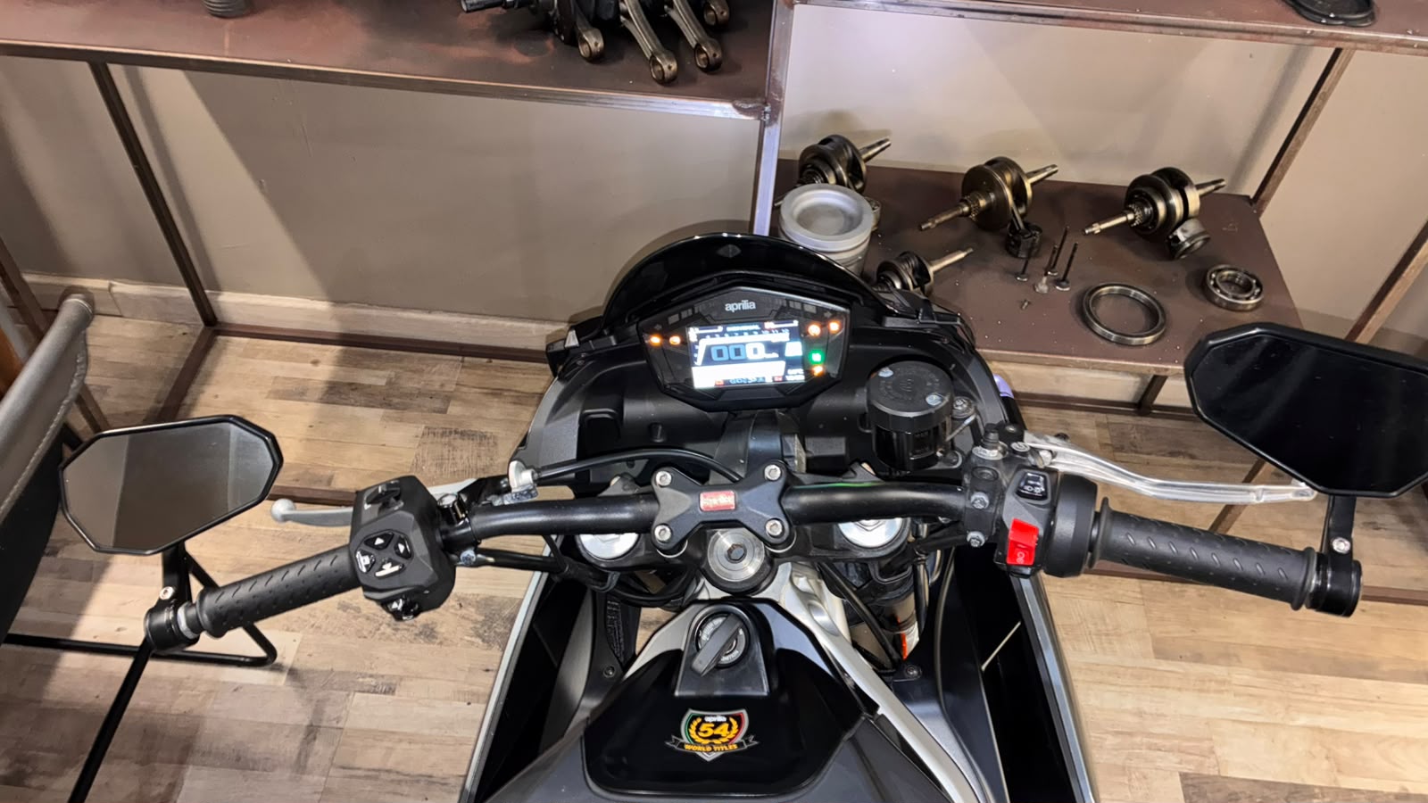 Aprilia Tuono 660 - Imagen 8