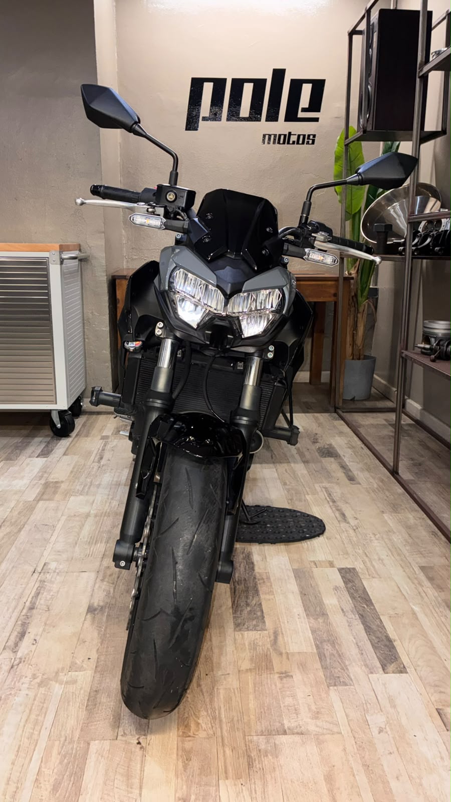 Kawasaki Z650 - Imagen 4
